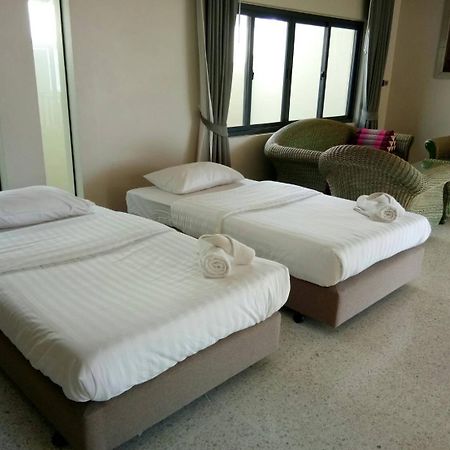 Wis Beach Khanom Exterior photo